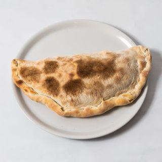 Pizza Calzone De Prosciutto (32 cm.)
