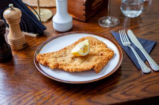 Șnitzel de porc alla Milanese