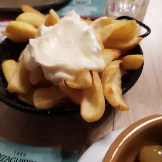 Patatas"Allioli"