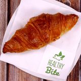 Прясно изпечен кроасан с масло (65г)