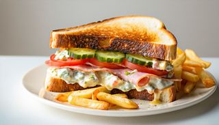 Тостер с шунка и кашкавал