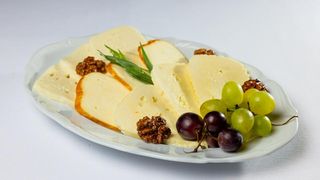 ქართული ყველის ტაბლა 400 გრ