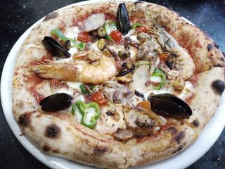 Pizza Fruit De Mer