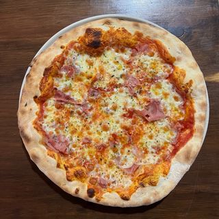 Pizza Prosciutto (30 Cm.)