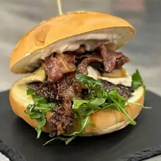 Burger chic