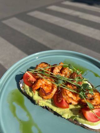 Брускетта з креветками (330г)