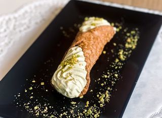 Каноли пистачио (95г)