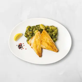 Filet brancina na rižotu od boba