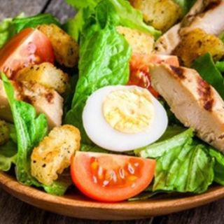 Ensalada De Pollo