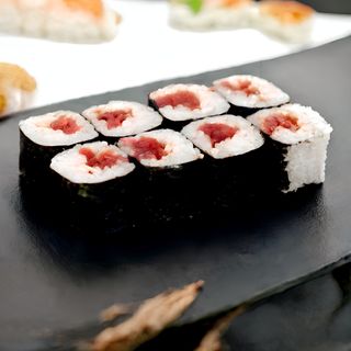 Maki Atún (8 pzs.)