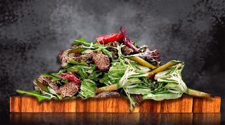 Салат Тайський з телятиною (220г)