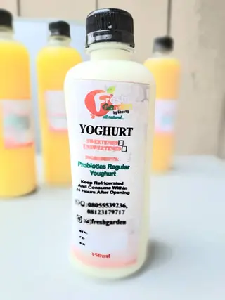 Plain Flavoured Yoghurt