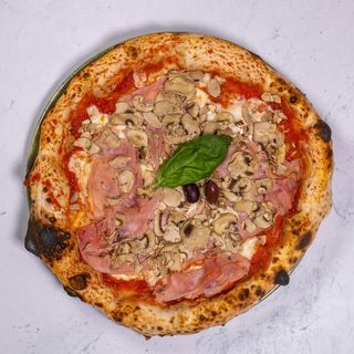 Pizza Klasik mix  šunka , Mozzarella & gljive