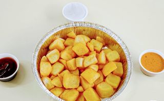 Patatas Bravas con Salsa Brava Casera