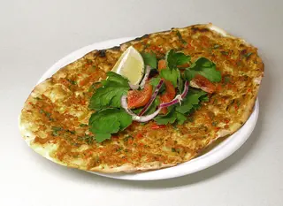 Lahmacum