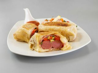 T&W Combo Wrap Salchipapa