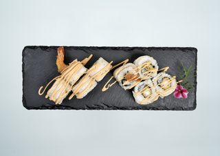 Uramaki Ebi Katsu Chili Roll