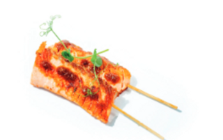 47. Pincho de Salmón (4 Pzs.)