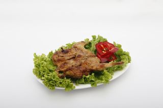 ტაფაზე შემწვარი ქათამი