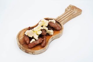 Ćevapi sa kajmakom