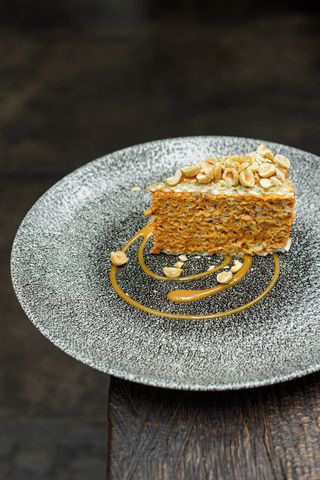 Вафельний торт з фундуком