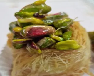 Nido Con Crema De Pistacho Y Pistacho