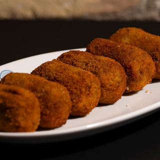 Croquetas de Jamón Ibérico y Pollo Rustido (6 Uds.)