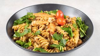 Pasta sa dimljenom piletinom