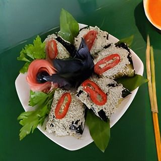 ბადრიჯანი ნიგვზით