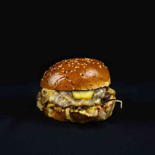 The Classic Cheeseburger