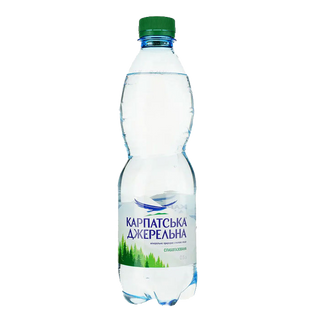 Карпатська джерельна газована — 0,5 л