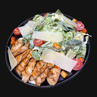 Կեսար աղցան հավով