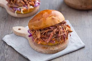 BOCADILLO PULLED PORK