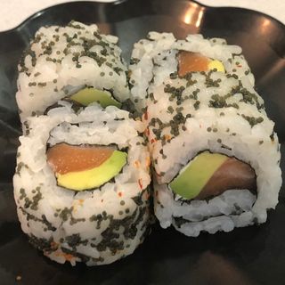 22.Uramaki Ovas Pretos