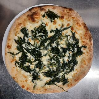 Pizza alla cicoria