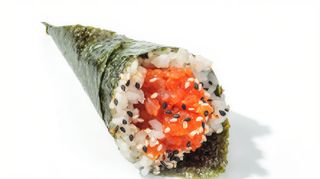 131. Temaki de Atún Picante (1 Pz.)