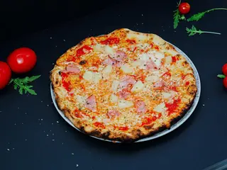 8. Pizza Antitalia (33 Cm.)