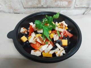 Салата Пиле (300г)