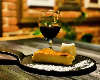 ჩიზქეიქი საფერავის სოუსით