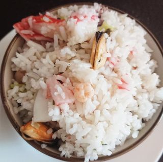 Orez cu fructe de mare 