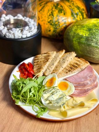 Індивідуальний сніданок