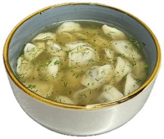 Пельмени с бульоном