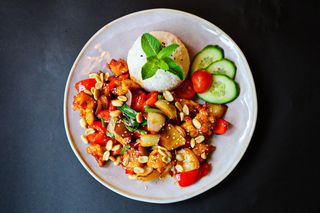 Filet Gà Sốt Bơ Tỏi