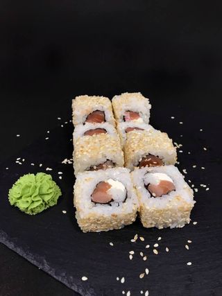 Мякий в кунжуті