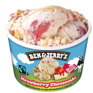 Ben & Jerry`s Strawberry Cheesecake
