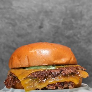 Danny's cheeseburger