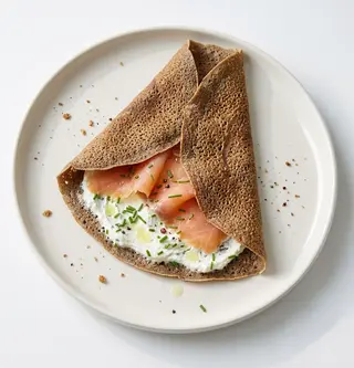 Crêpe Sarasin Au Saumon Et Fromage Frais