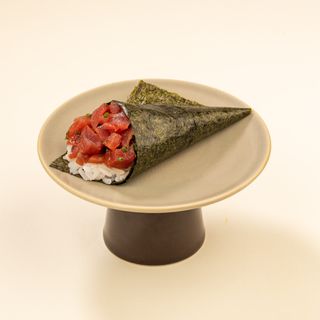 Temaki spicy tuna
