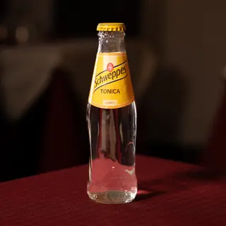 Schweppes Tonica