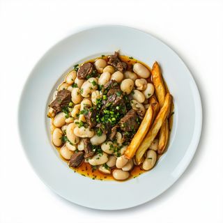 Alubias Blancas Con Carne + Patatas Fritas